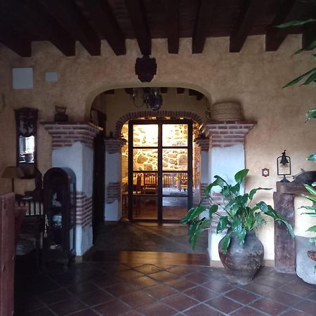 Casa Dona Ligia Guest House Mijares  Bagian luar foto