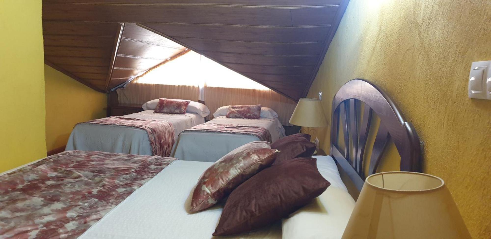 Casa Dona Ligia Guest House Mijares  Bagian luar foto