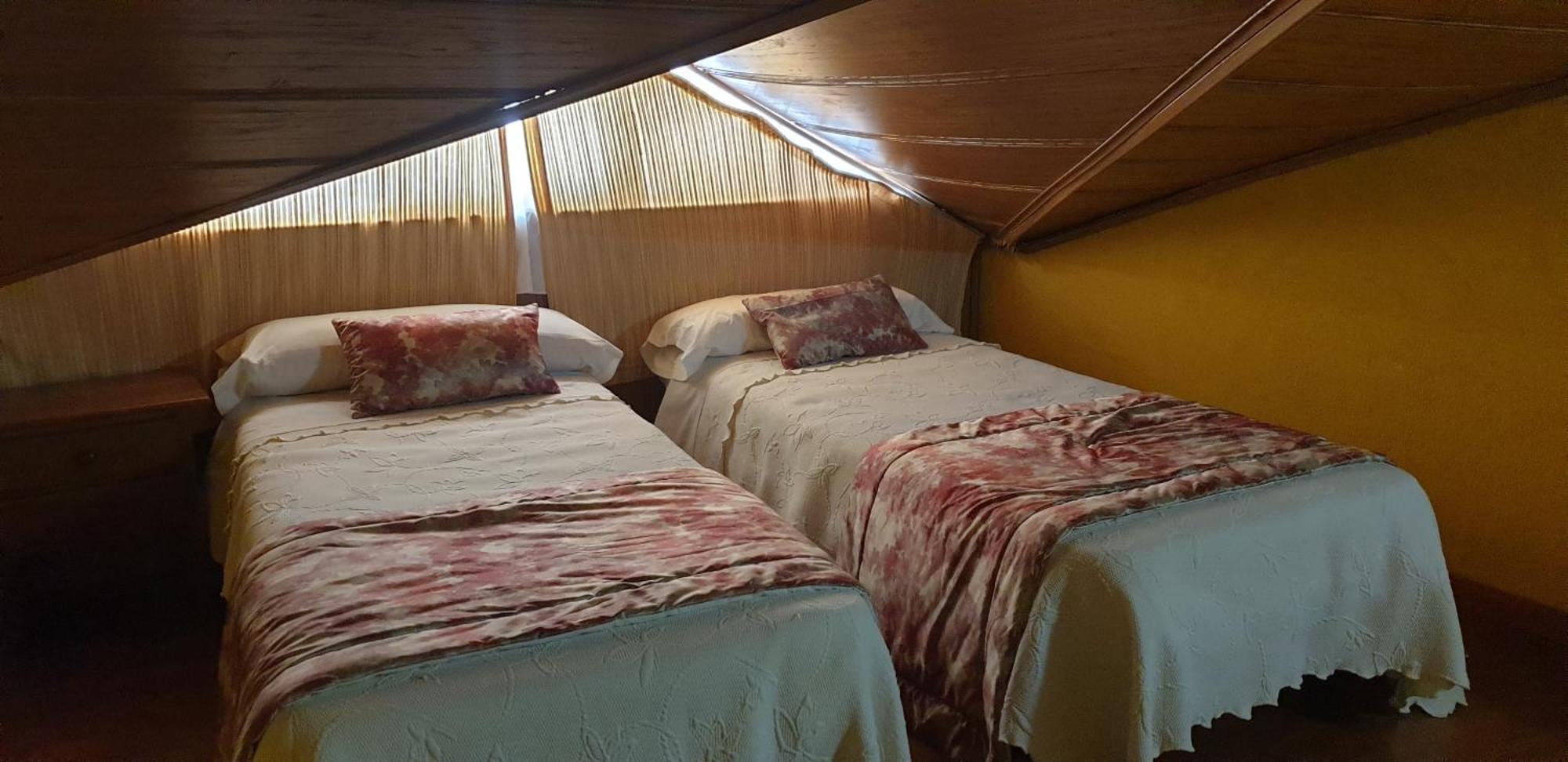 Casa Dona Ligia Guest House Mijares  Bagian luar foto