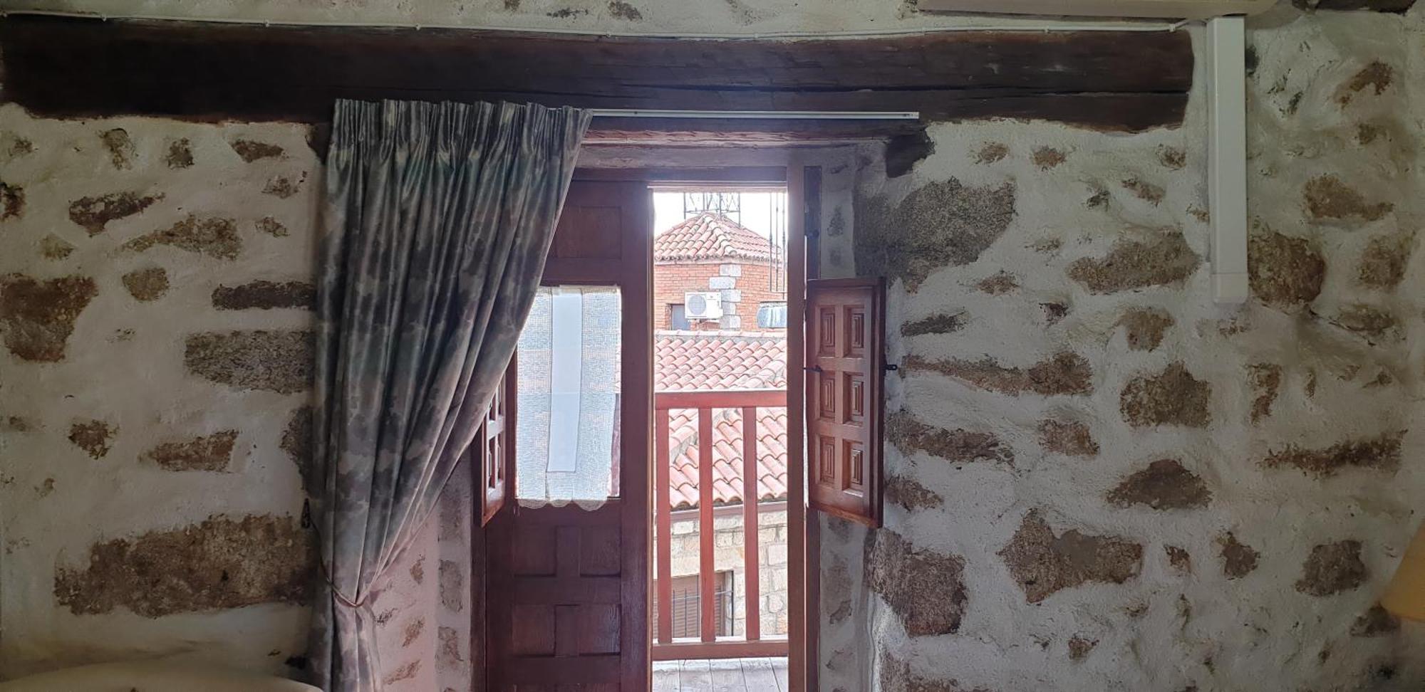 Casa Dona Ligia Guest House Mijares  Bagian luar foto