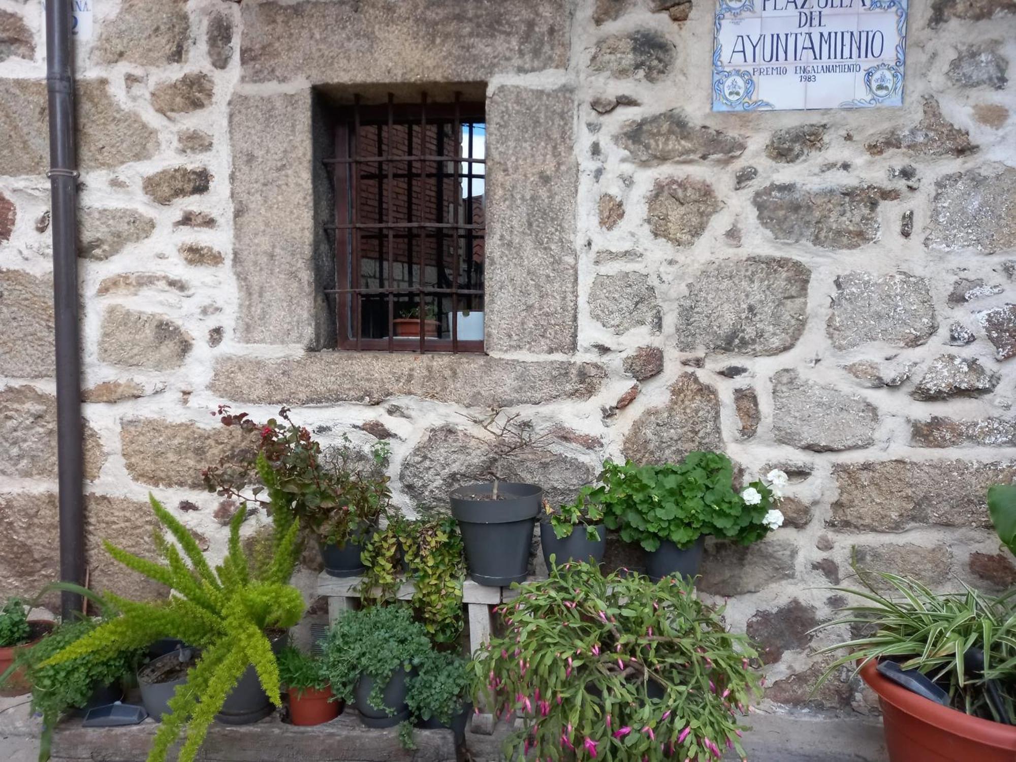 Casa Dona Ligia Guest House Mijares  Bagian luar foto